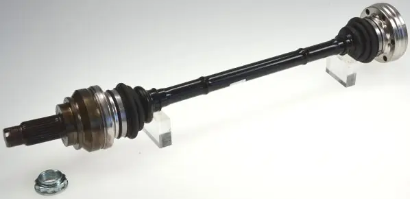 Vetoakseli LÖBRO 305158 - BMW E90 E91 E92 E93 E81 - Uusi tuote