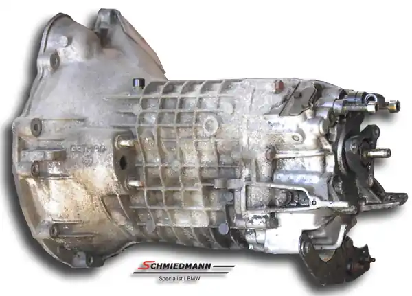 Pian loppu - Five Speed Transmission 23001222035 23 00 1 222 035 1222035