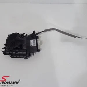 Valmis lähetettäväksi - Trunk lid power lock drive 51247330649 51 24 7 330 649 7330649