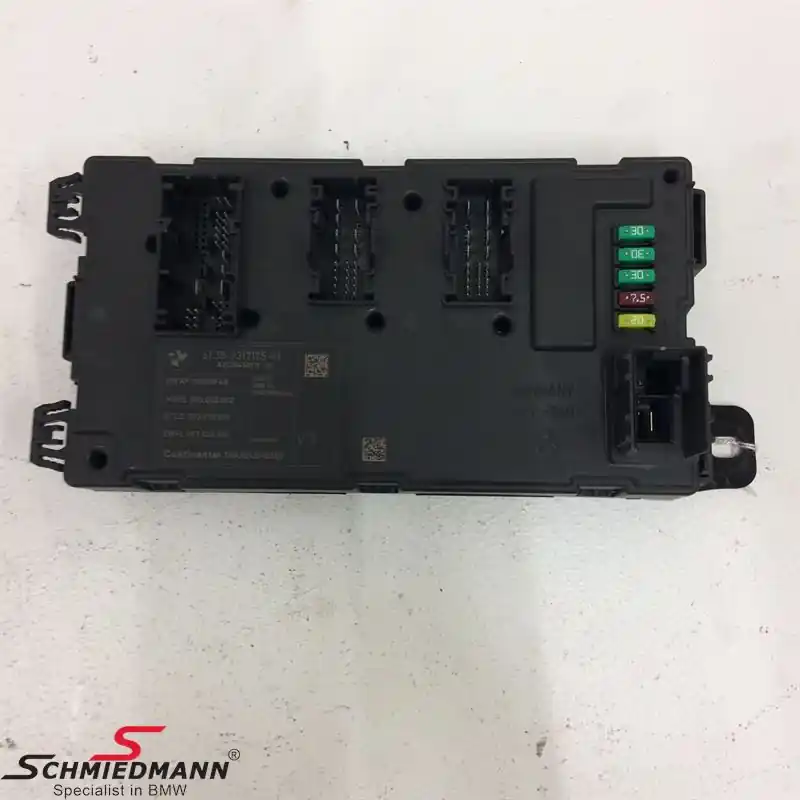 Varasto vähissä - Control unit REM (Rear electronic module) 61359866978 61 35 9 866 978 9866978