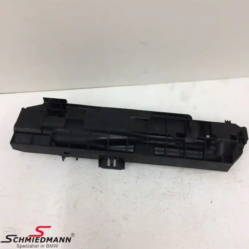 Suosittu - Radiator carrier, R.-side 17107524914 17 10 7 524 914 7524914