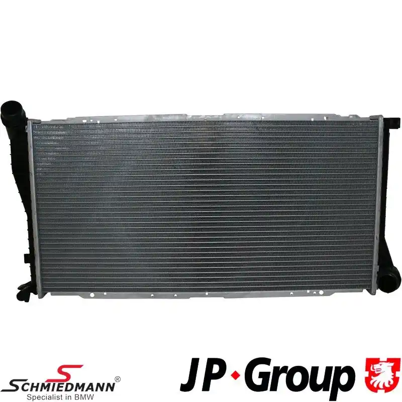 Turvallinen maksu | Radiator for engine colling 17112247345 17 11 2 247 345 2247345